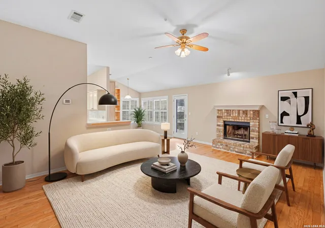 Photo 4 of Sale Pending at 303 Turtledove, Kyle, TX 78640 | MLS# 1929127 | Listing updated on 2026-09-29
