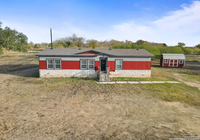 2nd image of 3809 Callihan, Luling, TX 78648 | MLS# 1929147