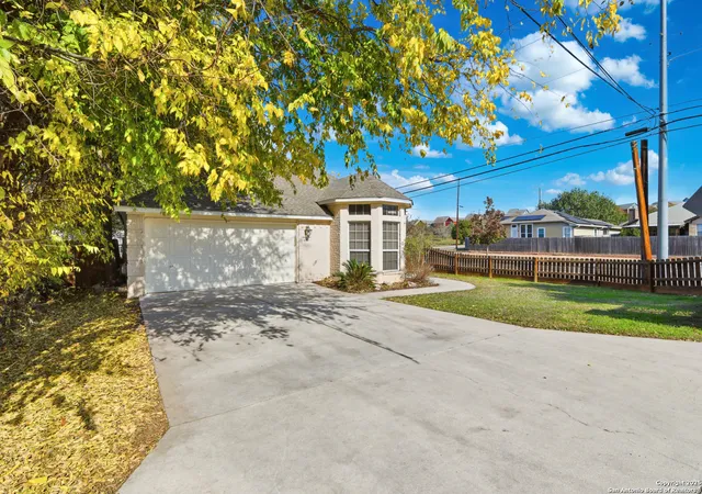 5th image of 1800 Pearce Court, San Marcos, TX 78666 | MLS# 1929163