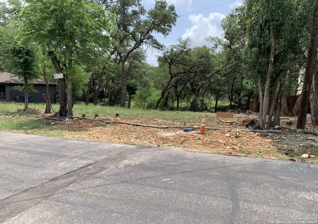 Photo 1 of Land for sale at 16703 Springhill, San Antonio, TX 78232 | MLS# 1929197 | Listing updated on 2025-12-29