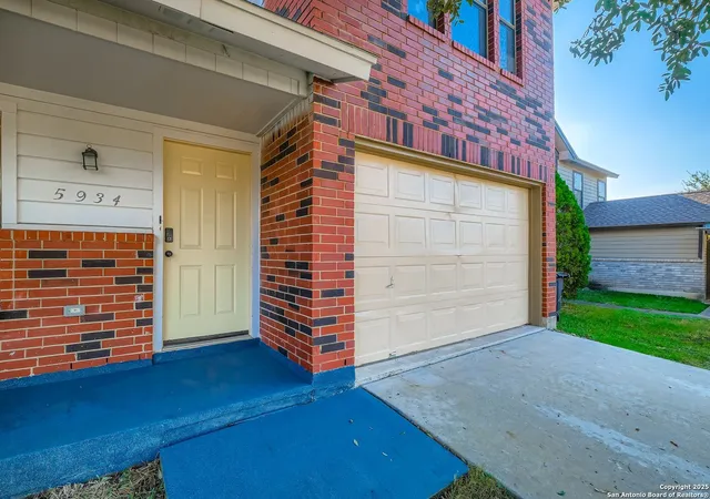 3rd image of 5934 Summer Fest Dr, San Antonio, TX 78244 | MLS# 1929212