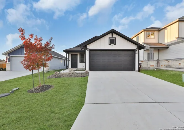 Photo 1 of Sale Pending at 3133 Wild Iris, New Braunfels, TX 78130 | MLS# 1929230 | Listing updated on 2026-05-14