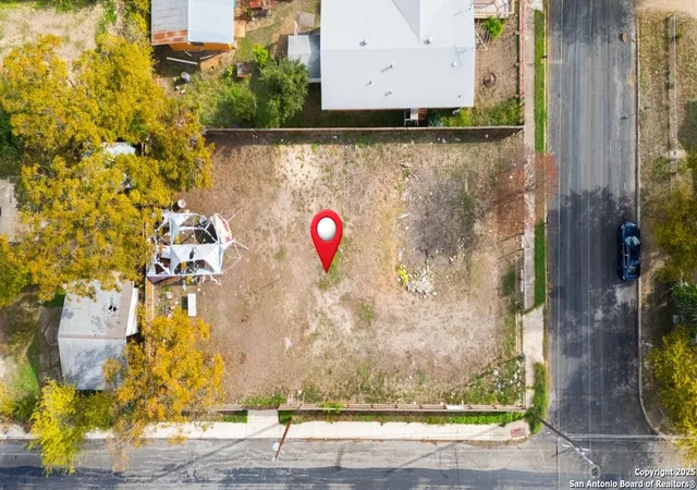 Photo 3 of Sale Pending at 1121 Vickers Ave, San Antonio, TX 78211 | MLS# 1929263 | Listing updated on 2026-03-10