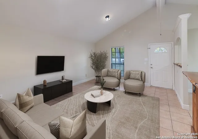 Photo 3 of Single family home for sale at 445 Scenic Hills, Canyon Lake, TX 78133 | MLS# 1929273 | Listing updated on 2026-05-28