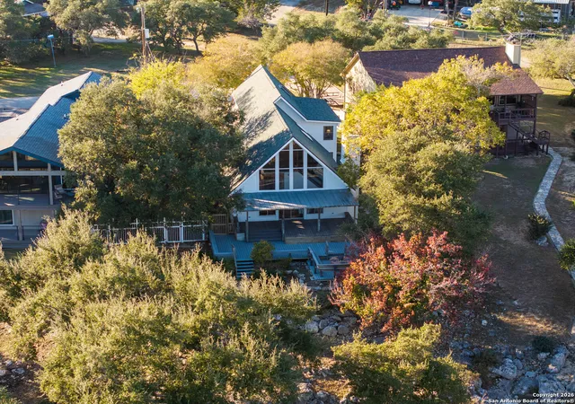 Photo 1 of Sale Pending at 884 Lakebreeze, Canyon Lake, TX 78133 | MLS# 1929289 | Listing updated on 2026-04-15