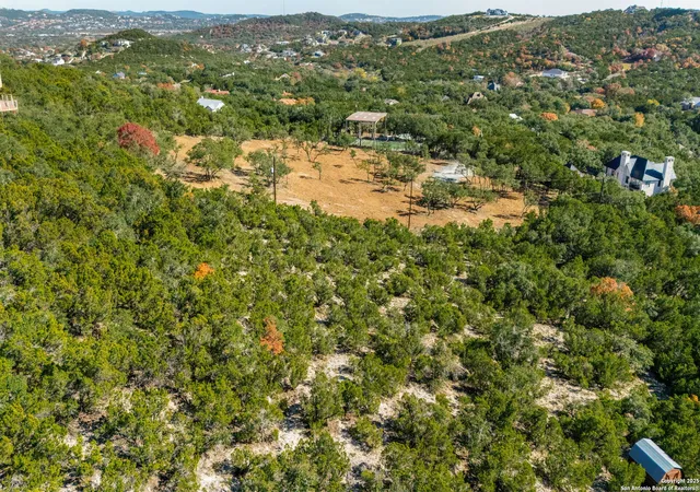 Photo 3 of Sale Pending at 23625 Up Mountain Trl, San Antonio, TX 78255 | MLS# 1929290 | Listing updated on 2026-03-10