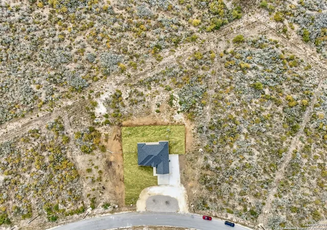 3rd image of 59 Legend Hills Rd, Uvalde, TX 78801 | MLS# 1929307