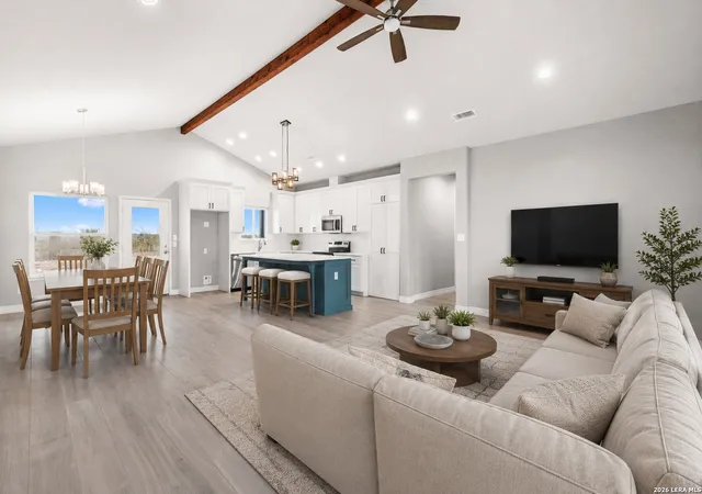 4th image of 59 Greystone Hills, Uvalde, TX 78801 | MLS# 1929320