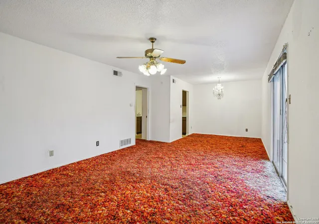 Listing Photo 5 - Condo for sale in building located at 3818 Sherril Brk, San Antonio, TX 78228