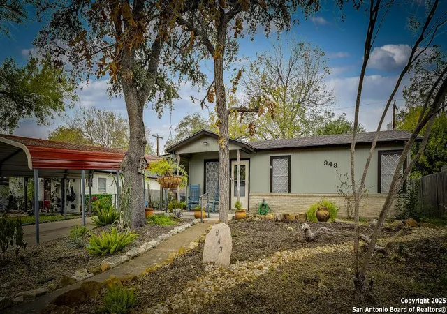 Photo 2 of Single family home for sale at 943 Deely Pl, San Antonio, TX 78221 | MLS# 1929389 | Listing updated on 2026-02-15