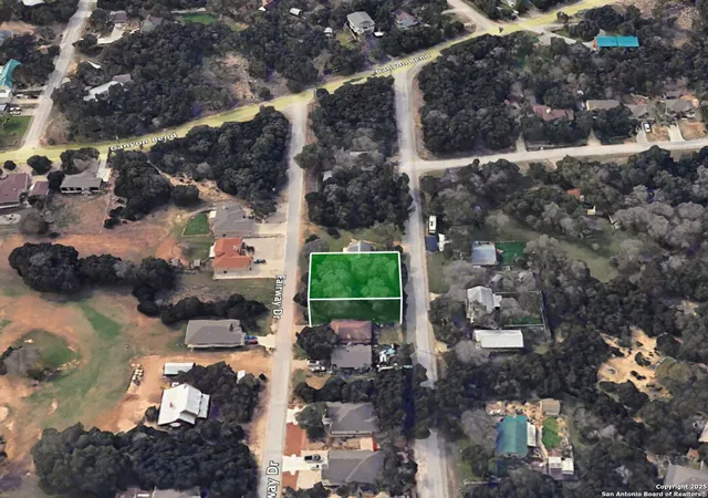 Photo 1 of Land for sale at 1492 Eastview, Canyon Lake, TX 78133 | MLS# 1929392 | Listing updated on 2026-04-09