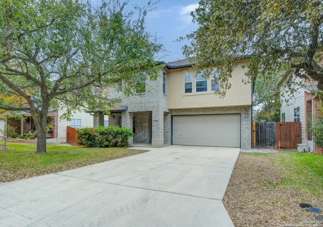 Photo 1 of Sale Pending at 17226 Irongate Rail, San Antonio, TX 78247 | MLS# 1929409 | Listing updated on 2026-01-09