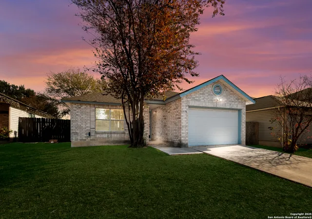 Photo 2 of Sale Pending at 2538 Kingswell, San Antonio, TX 78251 | MLS# 1929413 | Listing updated on 2026-03-10