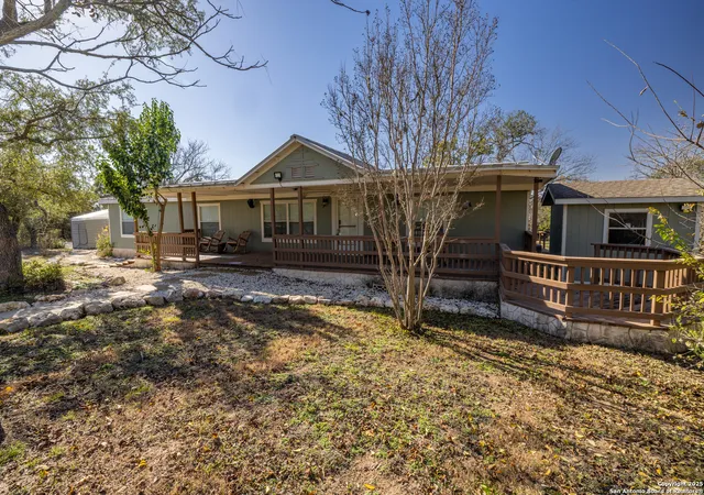 Photo 2 of Manufactured home for sale at 245 Laurel Creek, Pipe Creek, TX 78063 | MLS# 1929422 | Listing updated on 2026-02-21
