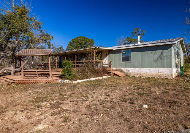 Photo 3 of Manufactured home for sale at 245 Laurel Creek, Pipe Creek, TX 78063 | MLS# 1929422 | Listing updated on 2026-02-21