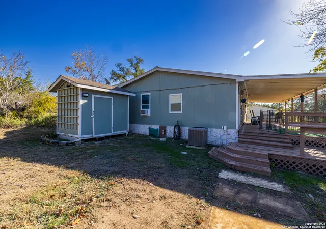 Photo 3 of Manufactured home for sale at 245 Laurel Creek, Pipe Creek, TX 78063 | MLS# 1929422 | Listing updated on 2026-02-21