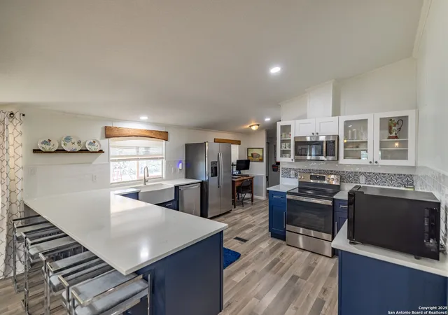 Photo 4 of Manufactured home for sale at 245 Laurel Creek, Pipe Creek, TX 78063 | MLS# 1929422 | Listing updated on 2026-02-21