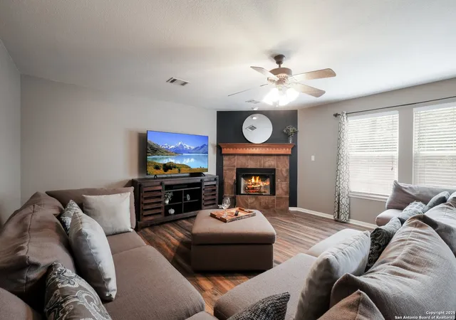 Photo 3 of Sale Pending at 9622 Fallen Willow, San Antonio, TX 78254 | MLS# 1929485 | Listing updated on 2026-03-13