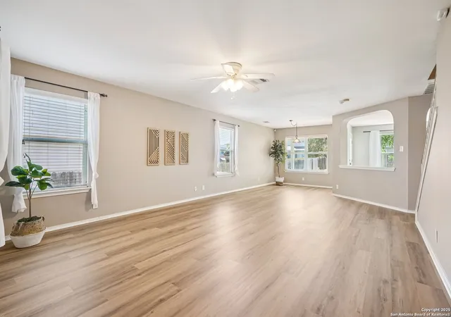 Photo 4 of Sale Pending at 614 Granite Cliff, San Antonio, TX 78251 | MLS# 1929497 | Listing updated on 2026-03-14