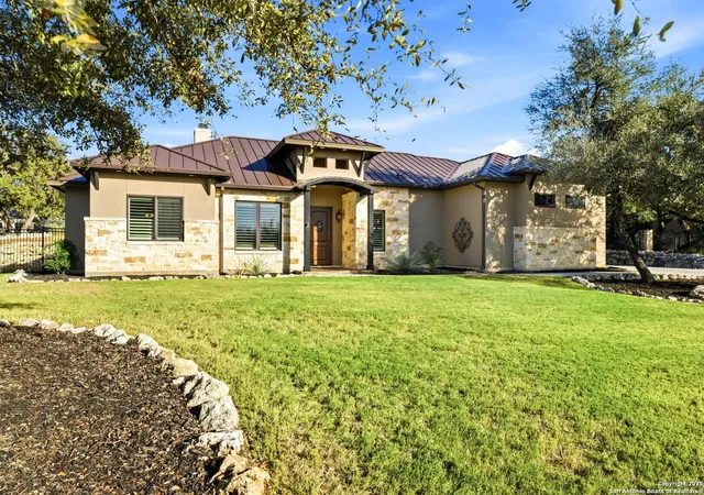 Photo 2 of Sale Pending at 6 Sendero Pt, Boerne, TX 78015 | MLS# 1929572 | Listing updated on 2026-01-08