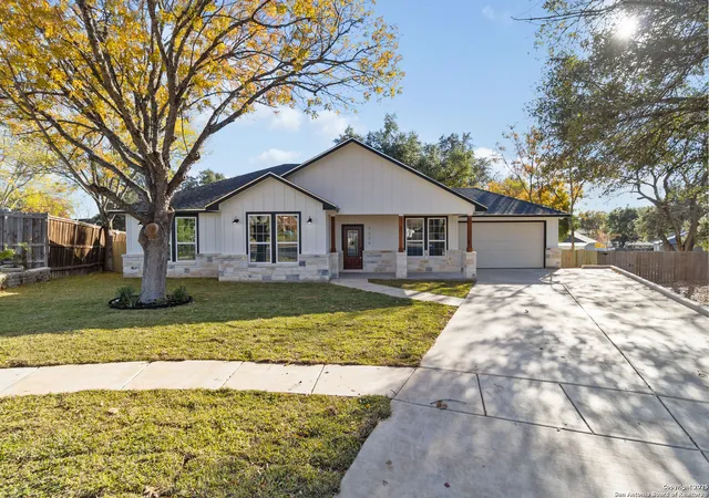 Photo 4 of Single family home for sale at 4606 Oak Climb, San Antonio, TX 78217 | MLS# 1929576 | Listing updated on 2026-01-09