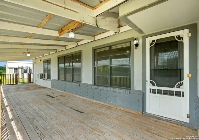 3rd image of 9871 County Road 115, Kenedy, TX 78119 | MLS# 1929585