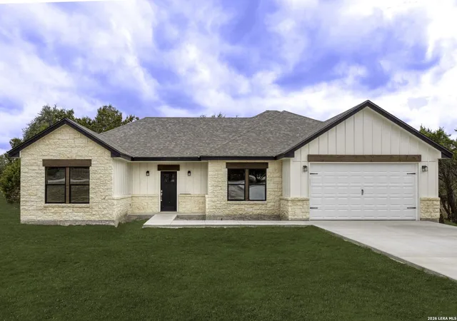 Photo 1 of Single family home for sale at 1595 Rocky Ridge Loop, Canyon Lake, TX 78133 | MLS# 1929600 | Listing updated on 2026-06-23