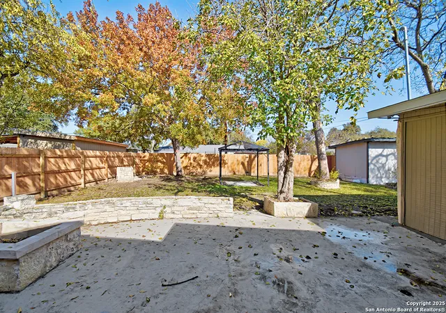 Homes for sale in San Antonio, TX | 2613 W Summit Ave, San Antonio, TX 78228 | MLS# 1929614