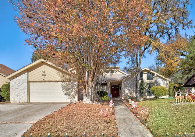 Photo 3 of Sale Pending at 3335 Trailway Park, San Antonio, TX 78247 | MLS# 1929662 | Listing updated on 2026-01-20