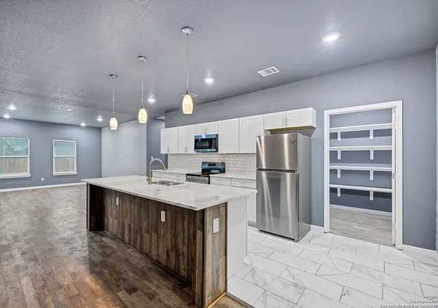Photo 2 of Sale Pending at 3715 Commercial, San Antonio, TX 78221 | MLS# 1929665 | Listing updated on 2026-04-26
