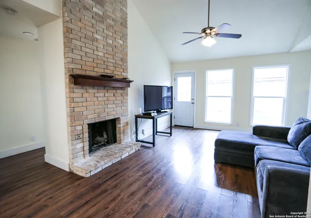 Photo 3 of Sale Pending at 8533 Wood Arbor, San Antonio, TX 78251 | MLS# 1929729 | Listing updated on 2026-02-26