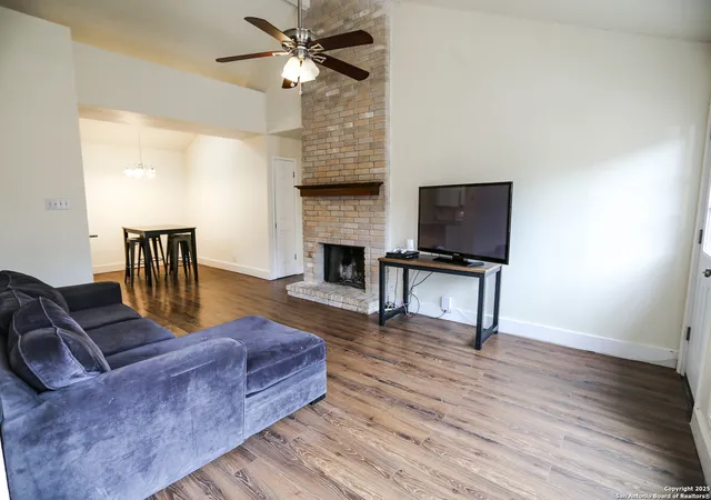 Photo 4 of Sale Pending at 8533 Wood Arbor, San Antonio, TX 78251 | MLS# 1929729 | Listing updated on 2026-02-26