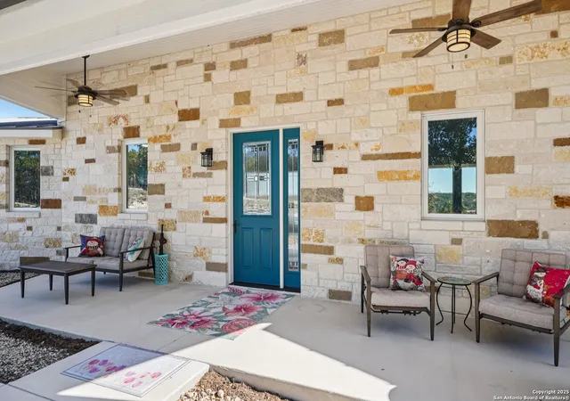 Photo 3 of Sale Pending at 145 Longhorn Trl, Kerrville, TX 78028 | MLS# 1929762 | Listing updated on 2026-01-02