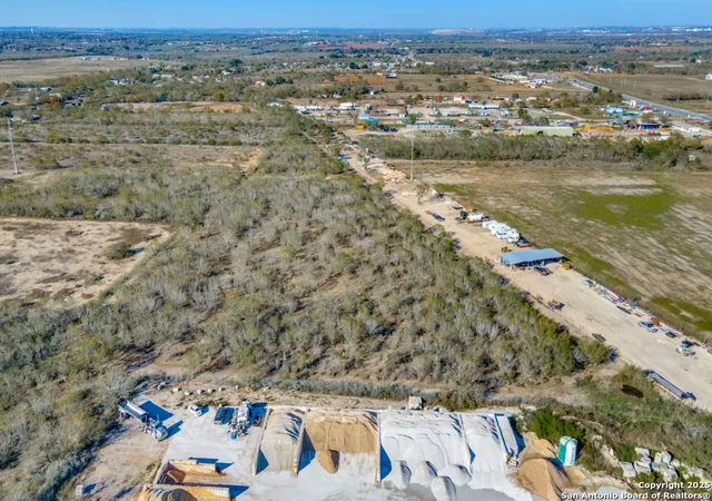 2nd image of 8785 Rockport, Von Ormy, TX 78073 | MLS# 1929795