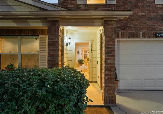 2nd image of 4919 Orchid Star, San Antonio, TX 78218 | MLS# 1929808