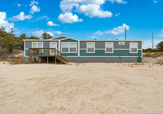 Photo 3 of Manufactured home for sale at 1611 Fuller Dr, Canyon Lake, TX 78133 | MLS# 1929997 | Listing updated on 2026-03-31