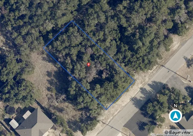 Photo 1 of Sale Pending at 1031 Eastview, Canyon Lake, TX 78133 | MLS# 1930018 | Listing updated on 2026-01-14