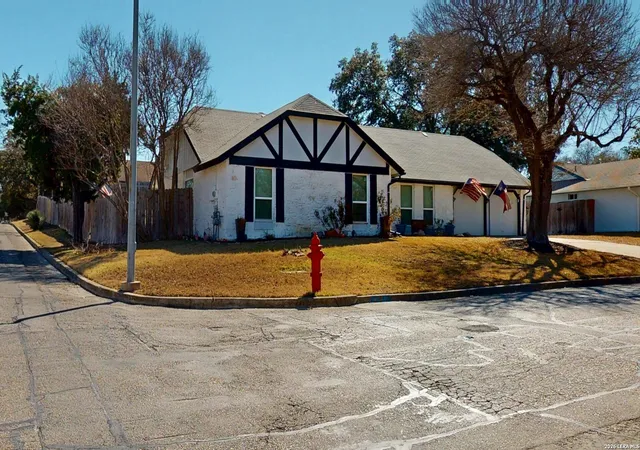 1st image of 8258 Phoenix, Universal City, TX 78148 | MLS# 1930165