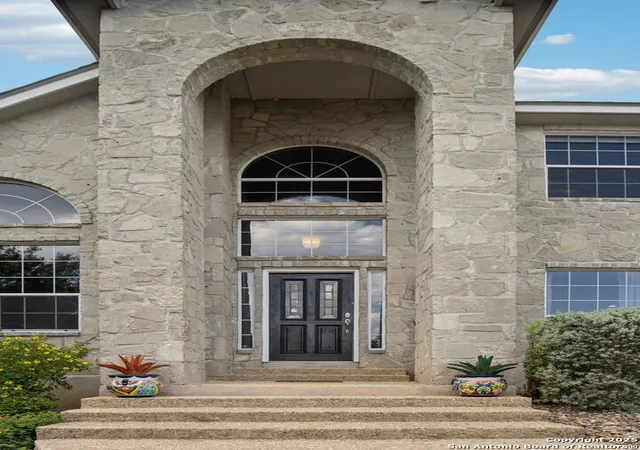 Photo 3 of Sale Pending at 27505 Boerne Cliff, Boerne, TX 78006 | MLS# 1930168 | Listing updated on 2026-02-02