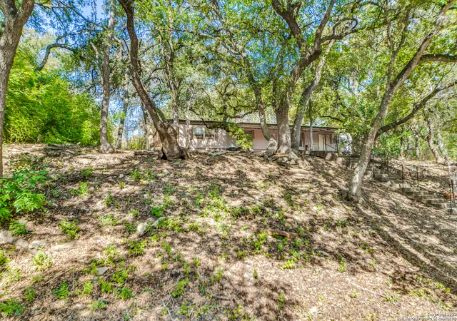 Photo 3 of Manufactured home for sale at 25203 Ima Ruth Pkwy, San Antonio, TX 78257 | MLS# 1930192 | Listing updated on 2026-01-06