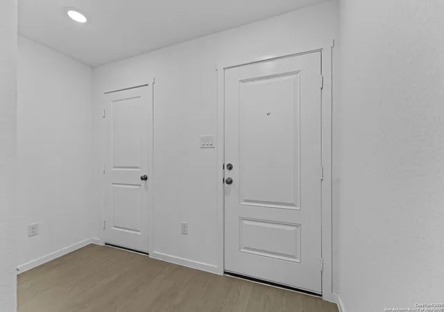 Photo 3 of Sale Pending at 7242 Brownleaf Dr, San Antonio, TX 78227 | MLS# 1930220 | Listing updated on 2026-08-06