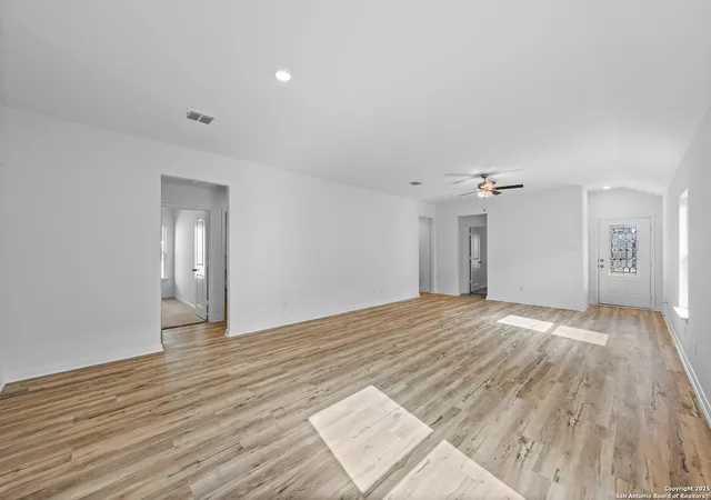 4th image of 15038 Telfaire Meadow, Von Ormy, TX 78073 | MLS# 1930247