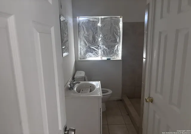 Photo 3 of Single family home for sale at 130 Eastwood, San Antonio, TX 78220 | MLS# 1930286 | Listing updated on 2026-06-24