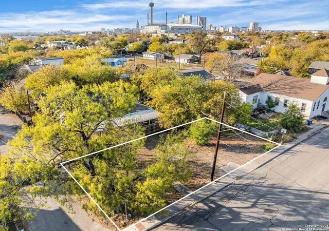 Photo 3 of Land for sale at 815 S Pine St, San Antonio, TX 78210 | MLS# 1930302 | Listing updated on 2026-08-11