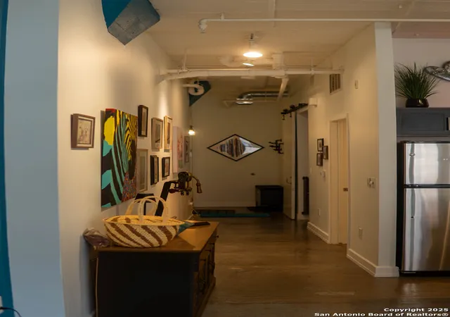 5th image of 1401 S Flores Street #109, San Antonio, TX 78204 | MLS# 1930305