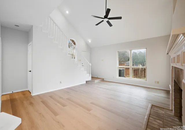 Photo 3 of Sale Pending at 5886 Spring Sq, San Antonio, TX 78247 | MLS# 1930401 | Listing updated on 2026-01-04