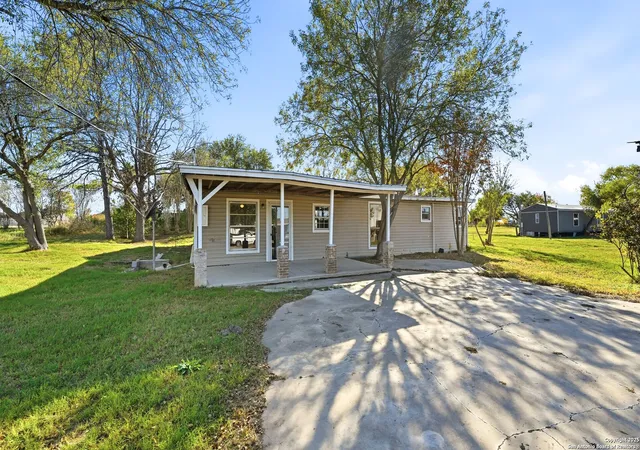 Photo 1 of Single family home for sale at 13895 Wisdom, Atascosa, TX 78002 | MLS# 1930405 | Listing updated on 2026-07-14