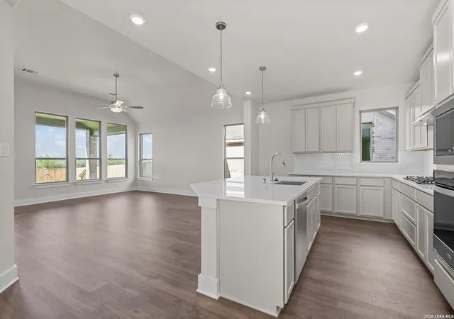 5th image of 191 Desert Bloom, San Antonio, TX 78258 | MLS# 1930425