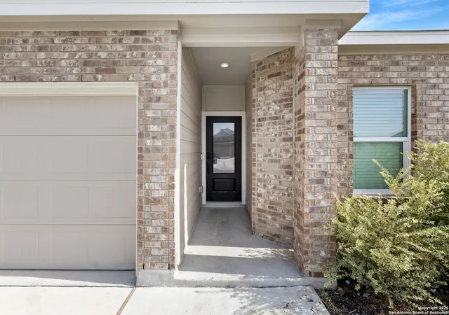 Photo 3 of Single family home for sale at 6226 Fallow, San Antonio, TX 78252 | MLS# 1930444 | Listing updated on 2026-03-16