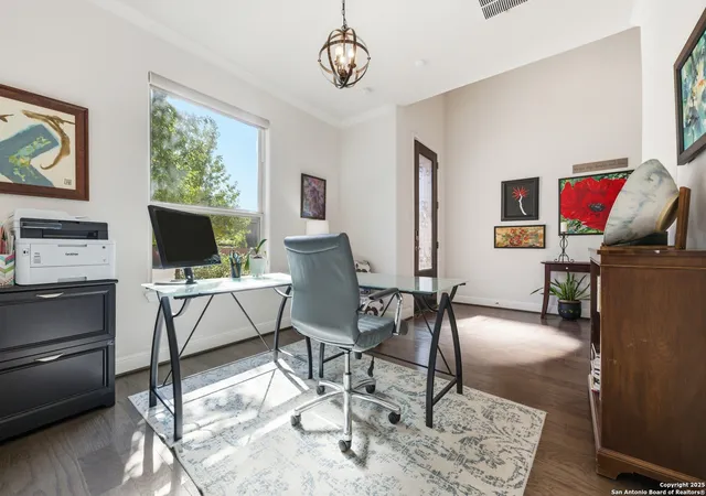 Photo 4 of Single family home for sale at 10711 Ysamy Way, San Antonio, TX 78213 | MLS# 1930480 | Listing updated on 2026-02-27